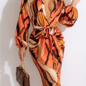 Waist-Tie Long Sleeve Midi Dress in Orange Swirl Print
